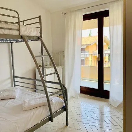 Lello Apt Sirmione