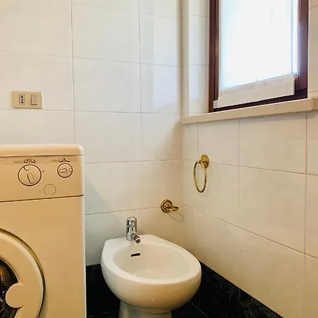 Lello Apt Sirmione Sirmione
